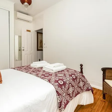 Konukevi Exotic M2 R2 - Comfortable Classy Double With Shared Bath Lisboa