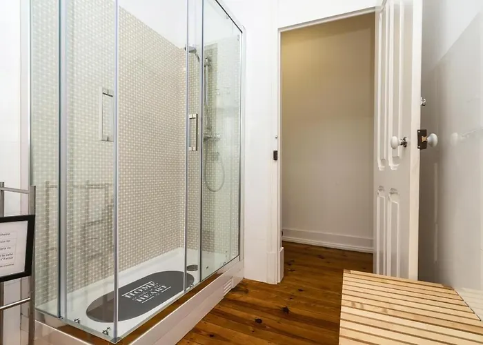 Guest house Exotic M2 R2 - Comfortable Classy Double With Shared Bath 3*